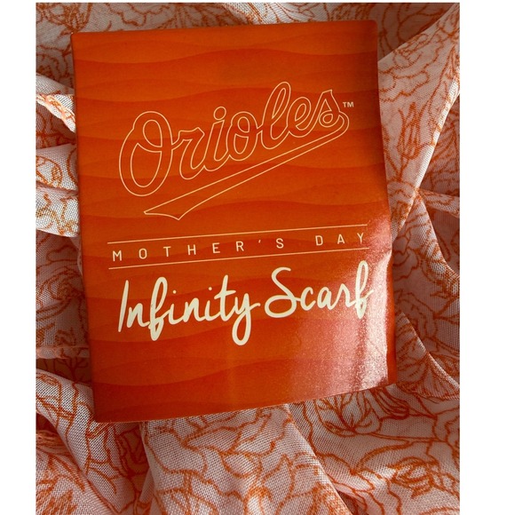 NWT Baltimore Orioles Women's Neck Scarf Orange Mother's Day Give Away - Picture 2 of 4